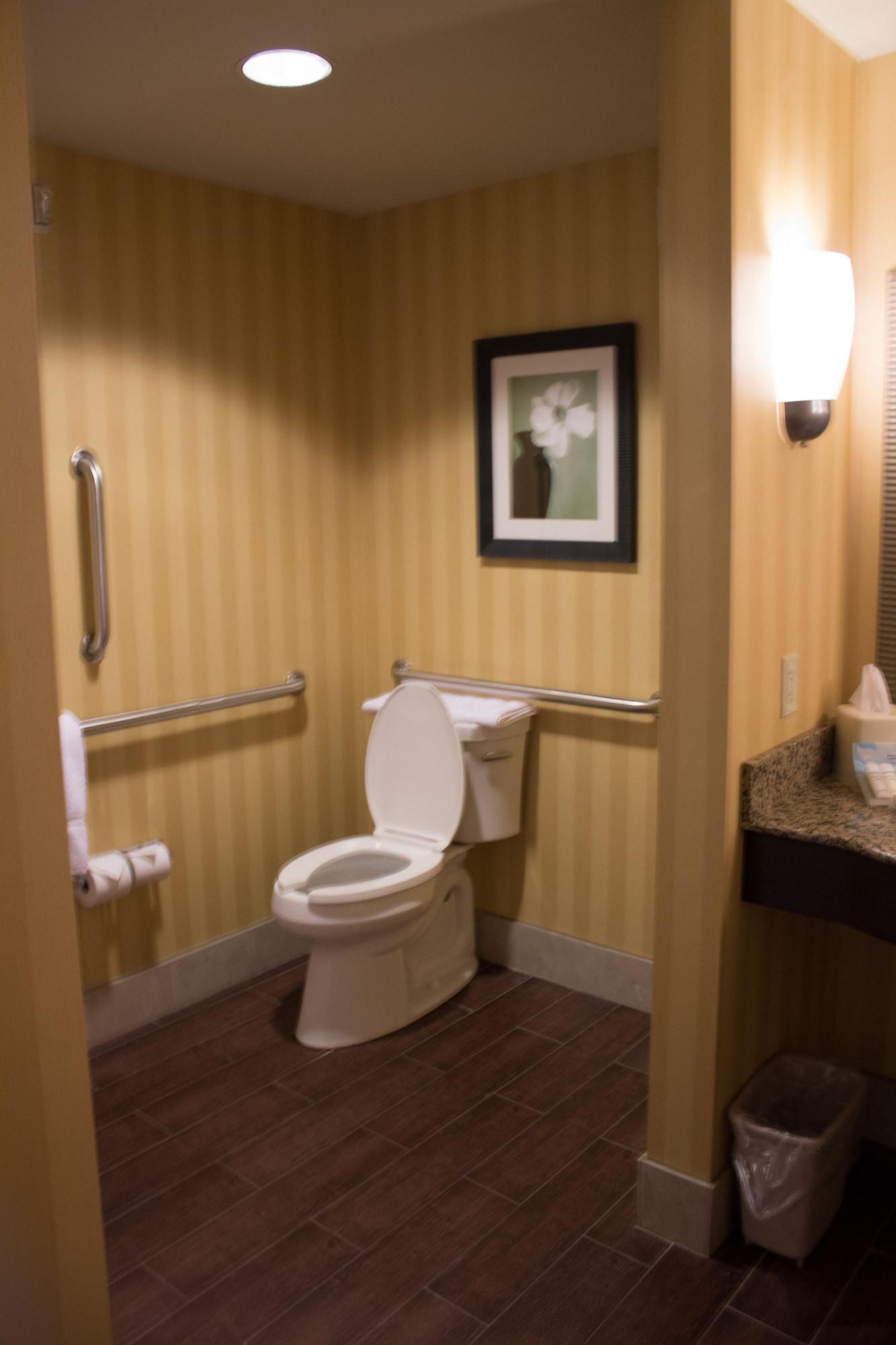 Hilton Garden Inn Pittsburgh/Cranberry Крэнберри-Тауншип Экстерьер фото