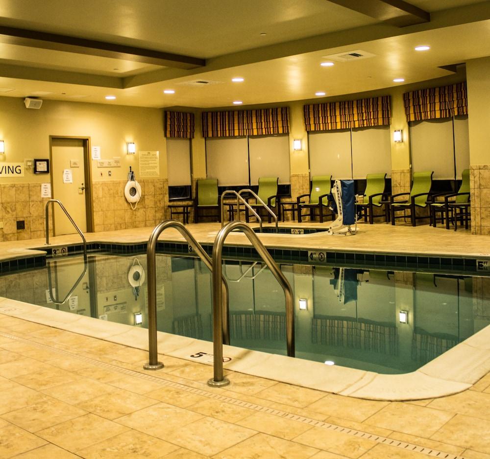 Hilton Garden Inn Pittsburgh/Cranberry Крэнберри-Тауншип Экстерьер фото