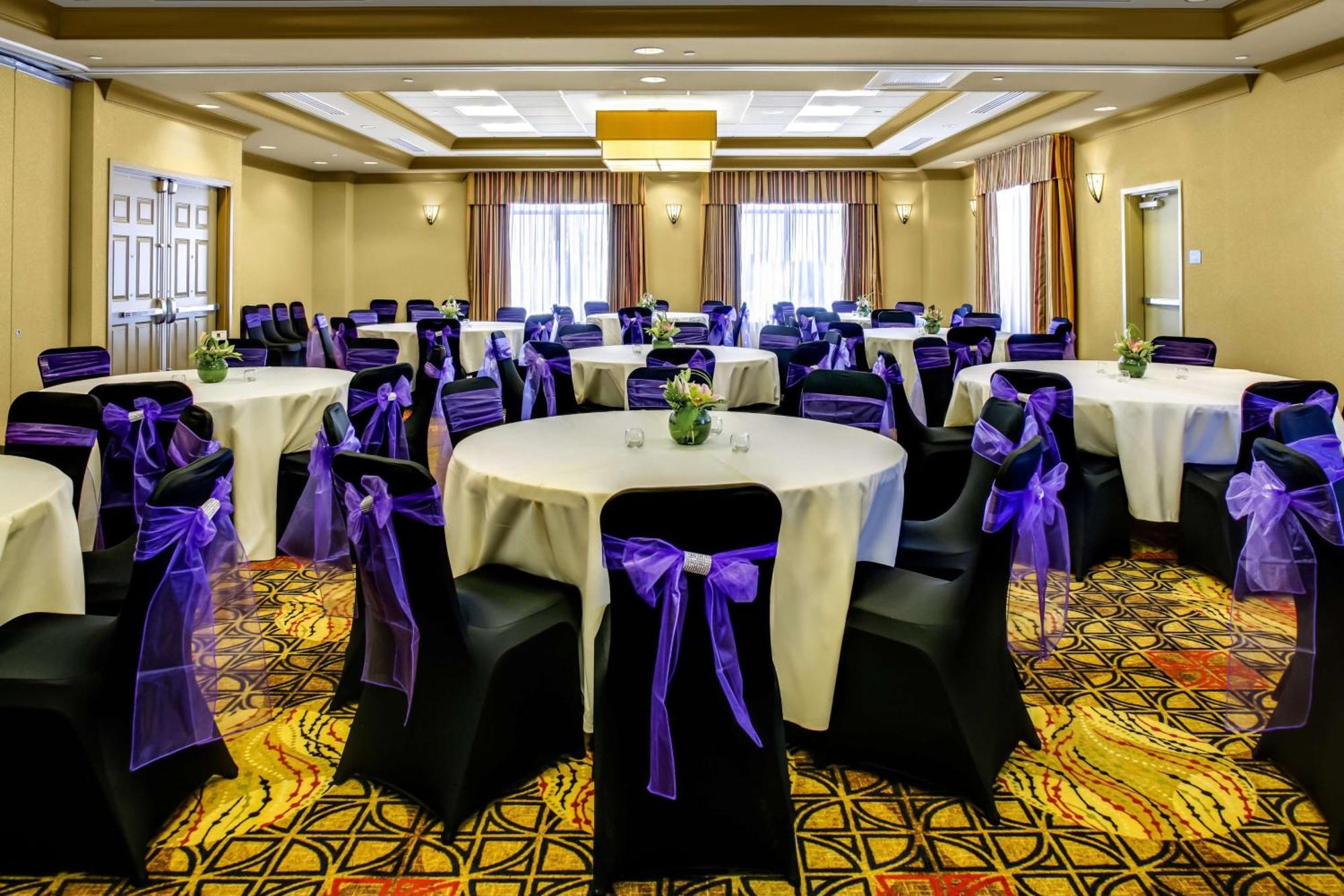 Hilton Garden Inn Pittsburgh/Cranberry Крэнберри-Тауншип Экстерьер фото